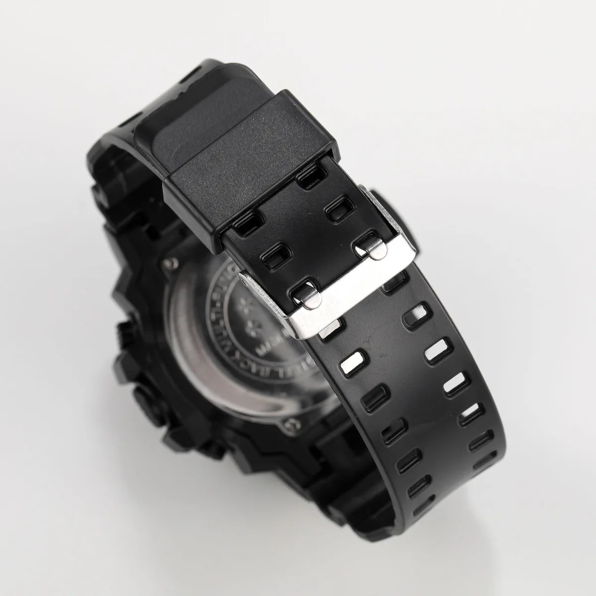Men's Waterproof Sports Watch with Luminous Display and Alarm - Smarsty