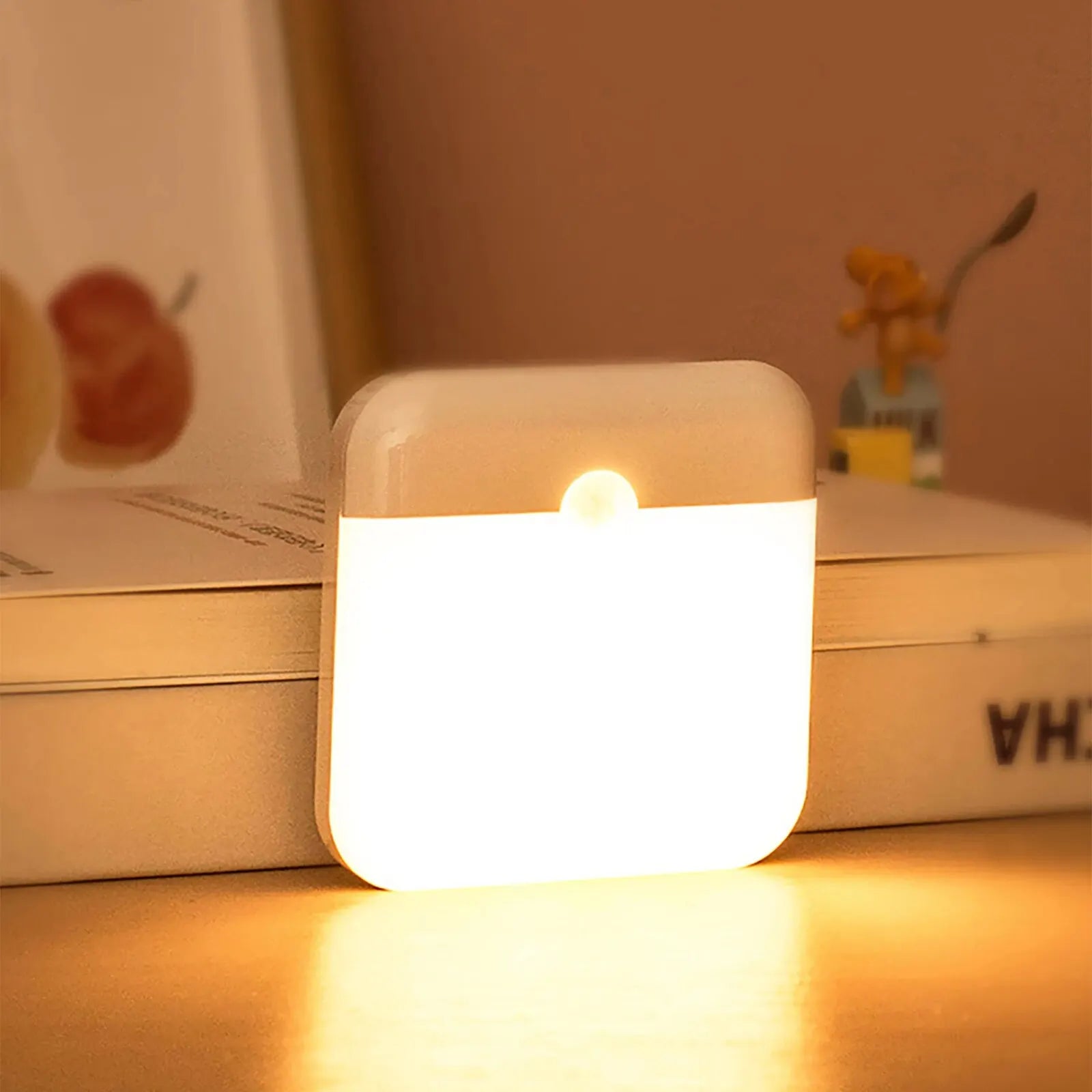 LED Wireless Motion Sensor Night Light for Easy Navigation - Smarsty