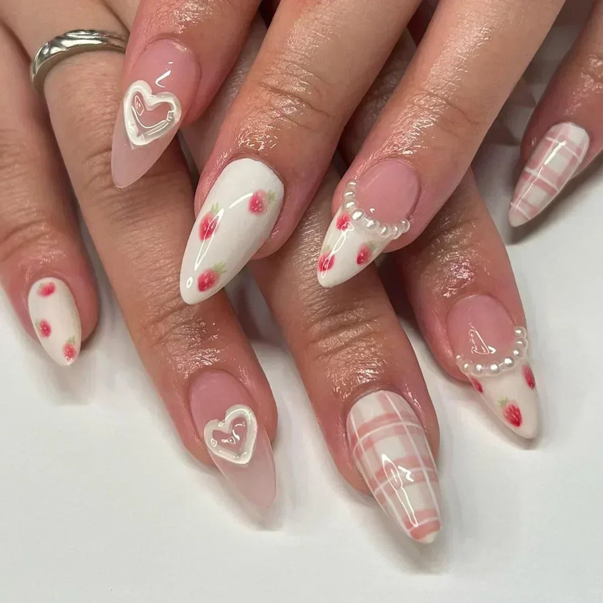 24Pcs Cute Strawberry French Press On Nails - Smarsty