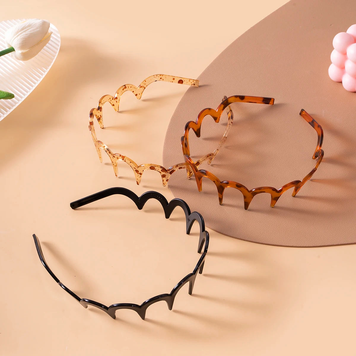 Korean Nonslip U Shape Headband With Fluffy Top Fixed Teeth - Smarsty
