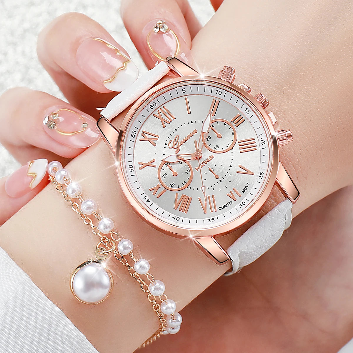 Women's Fashion Quartz Watch Set with Pearls and Leather Band - Smarsty