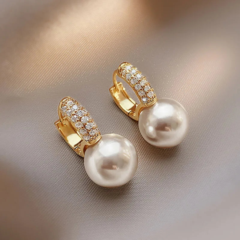 Minimal Geometric Circle Pearl Stud Earrings for Women - Smarsty