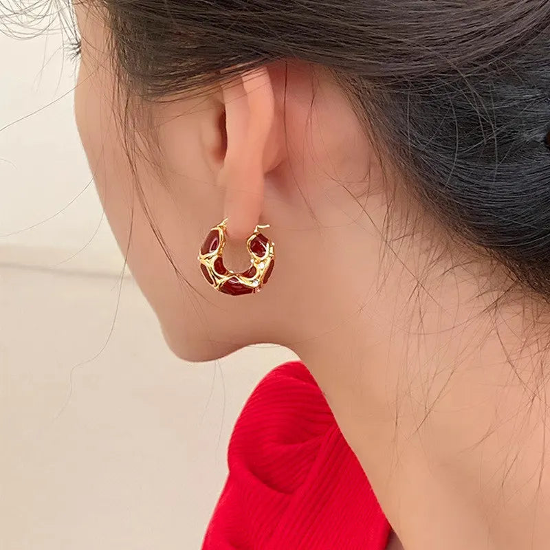 Trendy Gold Plated Small Hoop Earrings for Women - Smarsty