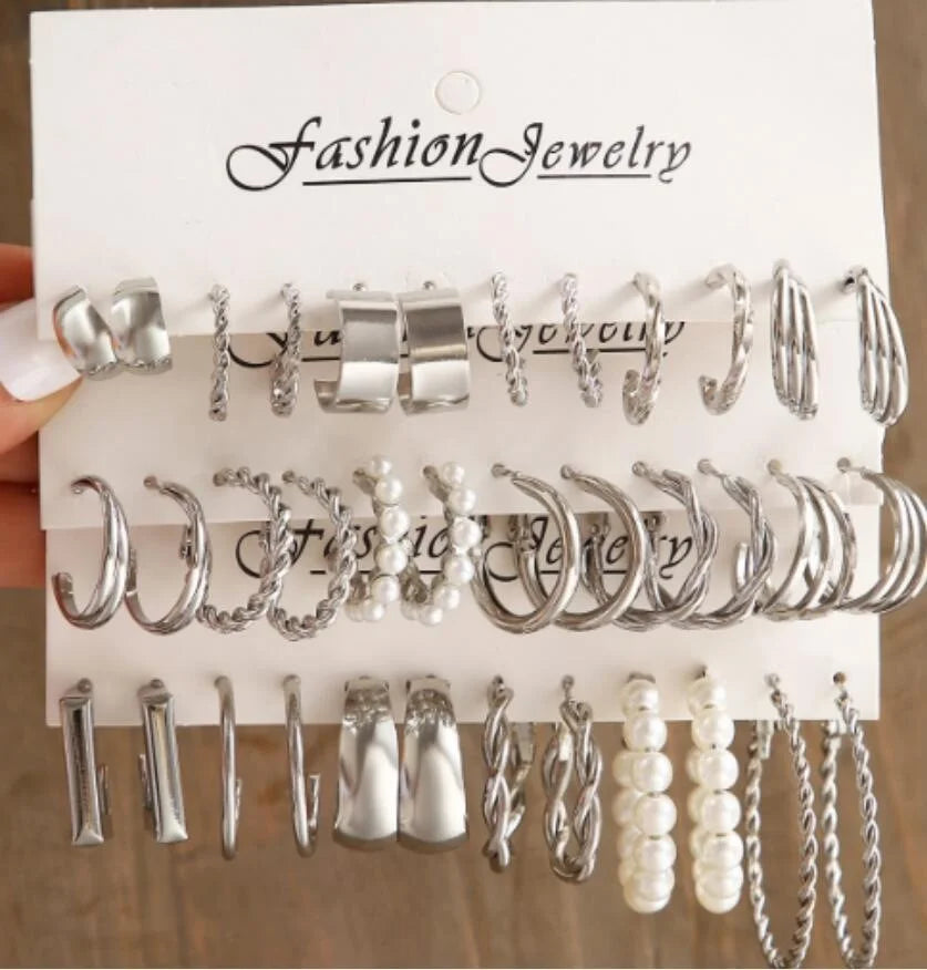 Vintage-Inspired Small Hoop Earring Set for Women - Smarsty