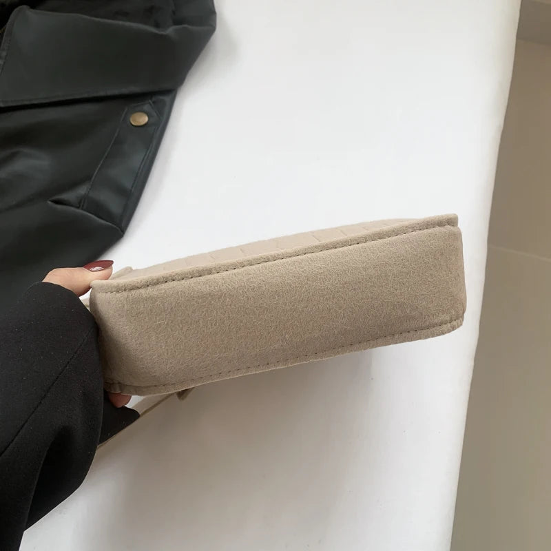 Felt Shoulder Bag For Women Crescent Saddle Purse Design - Smarsty