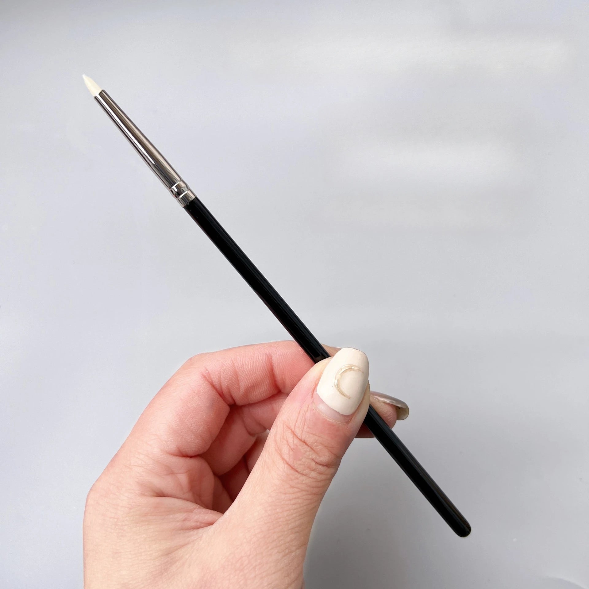 Precision Concealer Makeup Brush for Flawless Coverage - Smarsty