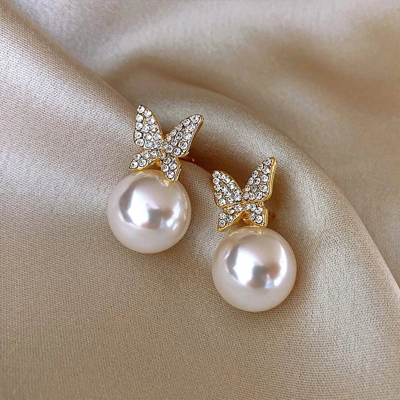 14K Gold Luxury Earrings With Zircon Pearl Twist Design - Smarsty