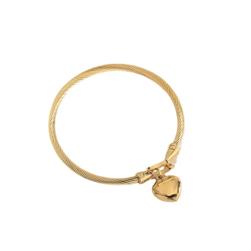 18k Gold Plated Stainless Steel Heart Bangle Bracelet - Smarsty