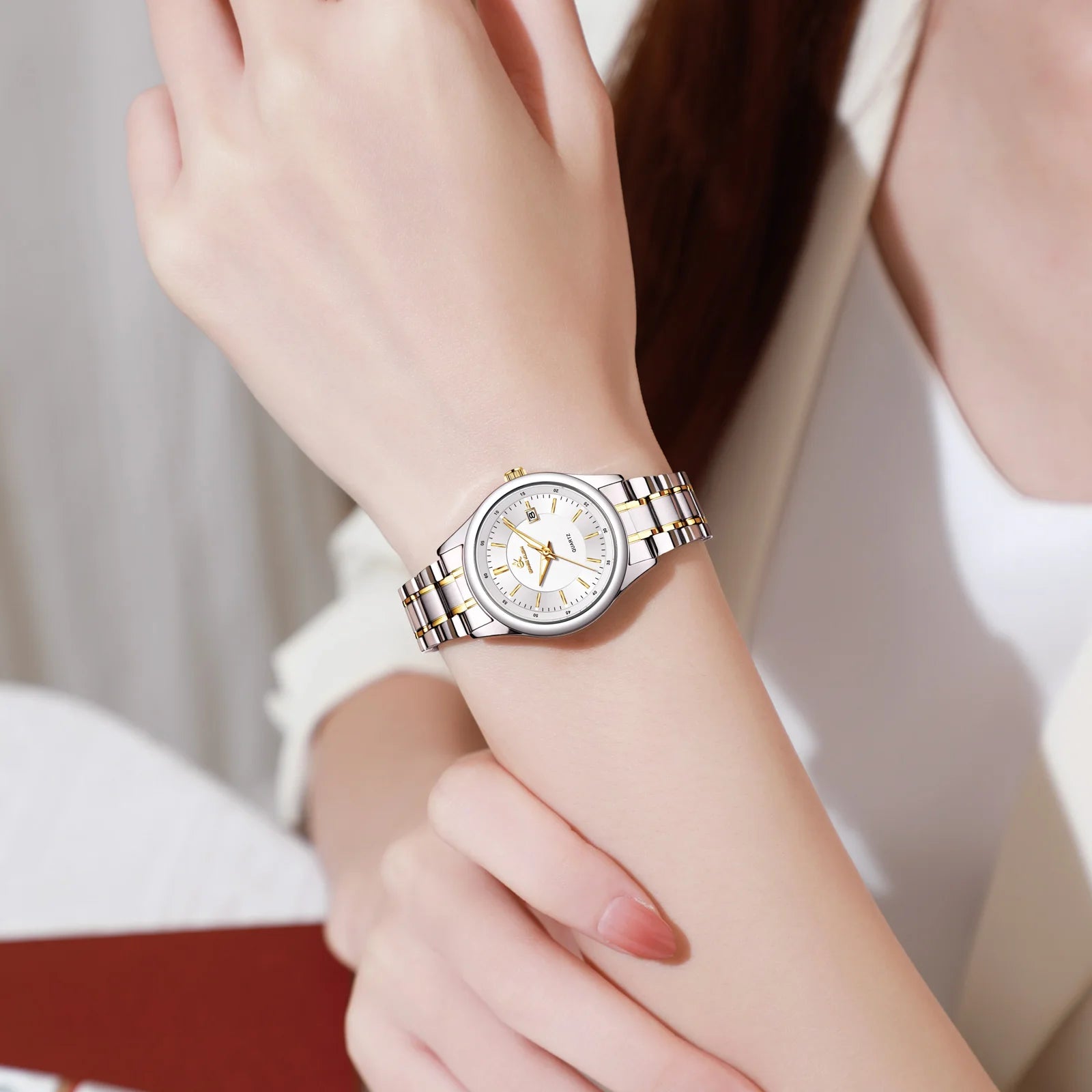 Elegant Waterproof Women's Watch with Luminous Display - Smarsty