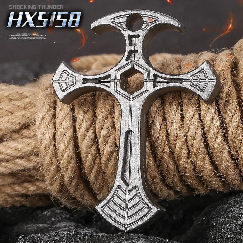 Tactical defense cross pendant, self-defense cool equipment, fashionable and exquisite, unique gift for friends.
