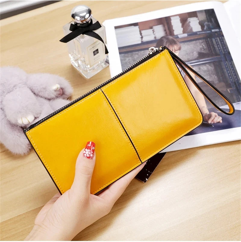Women's Vintage Oil Wax PU Leather Clutch Wallet Female Large Capacity Phone Purse Ladies Wristband Simple Card Holder Pouch Bag
