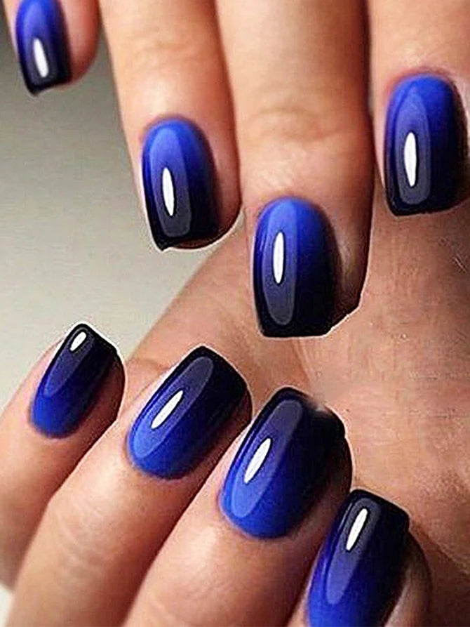 24 Piece Short Fake Nails Set with Glitter Tips - Smarsty