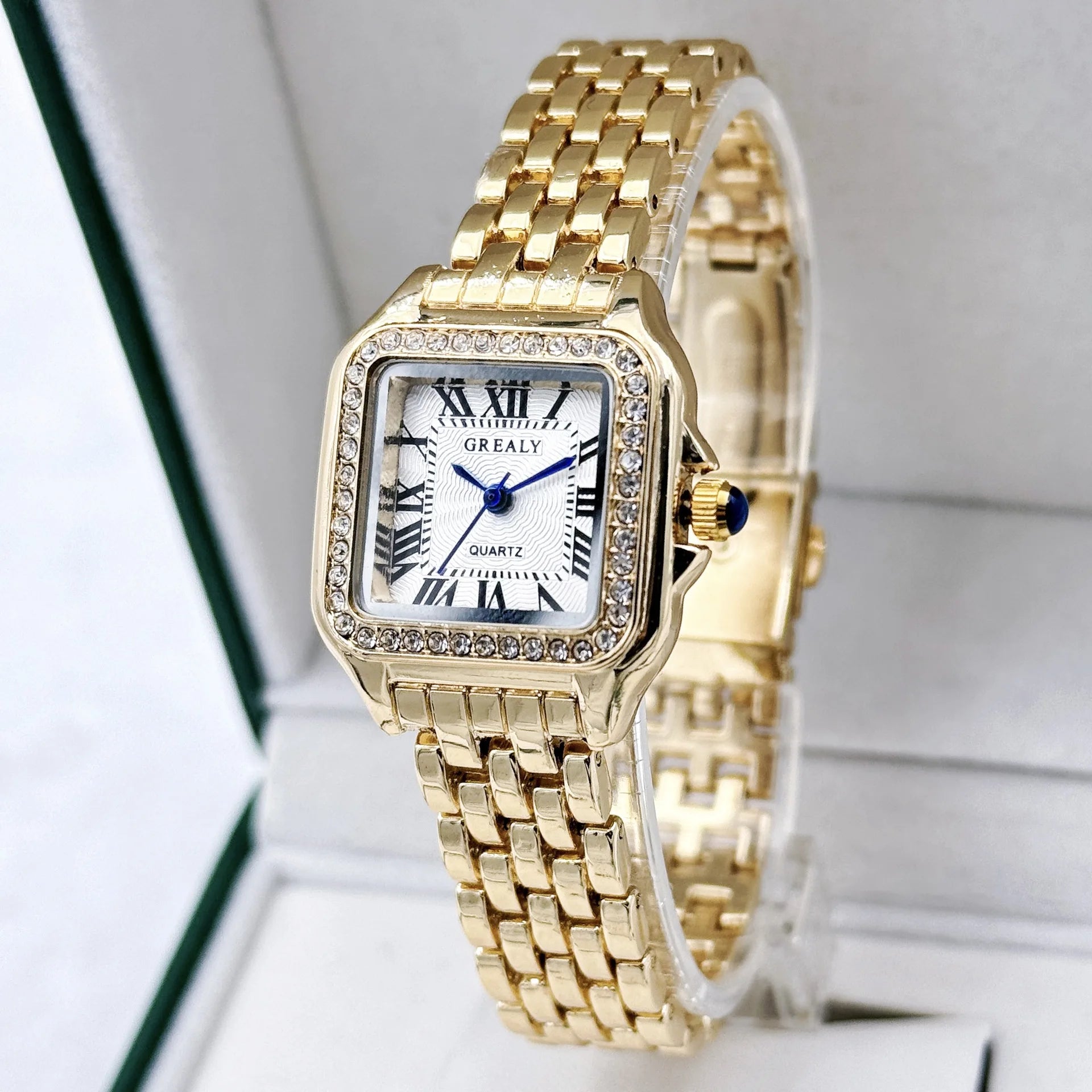 Light Luxury Gold Stainless Steel Women's Quartz Watch - Smarsty