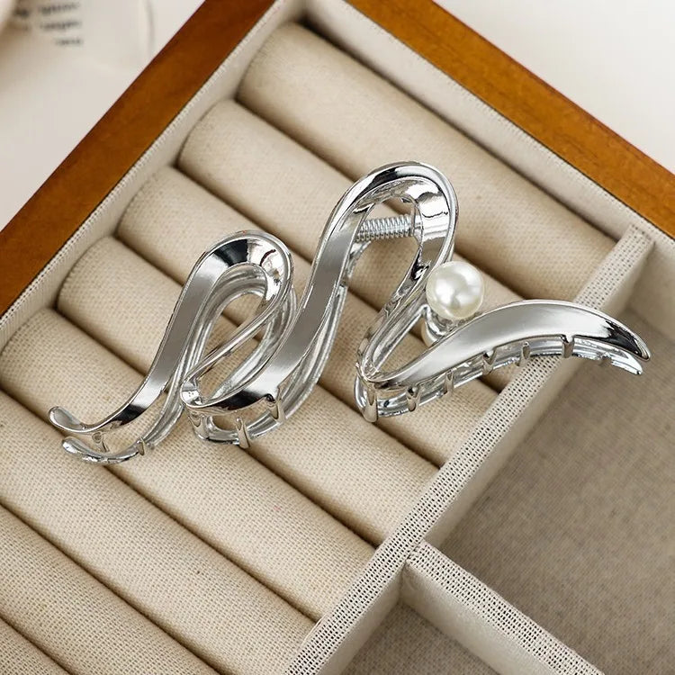 Korean Geometric Metal Hair Clip Durable Alloy Claw - Smarsty