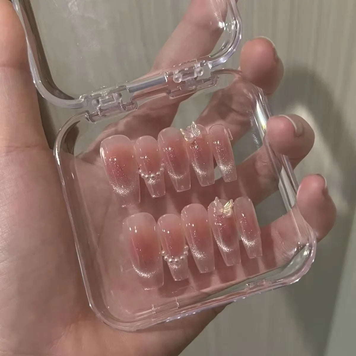 10 PCS Handmade Butterfly Eye Blush Fake Nails - Smarsty