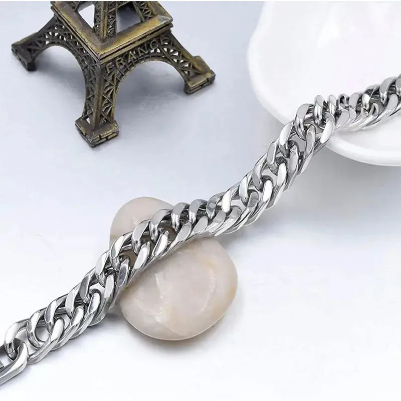 Titanium Steel Cuban Chain Bracelet With Hidden Clasp - Smarsty