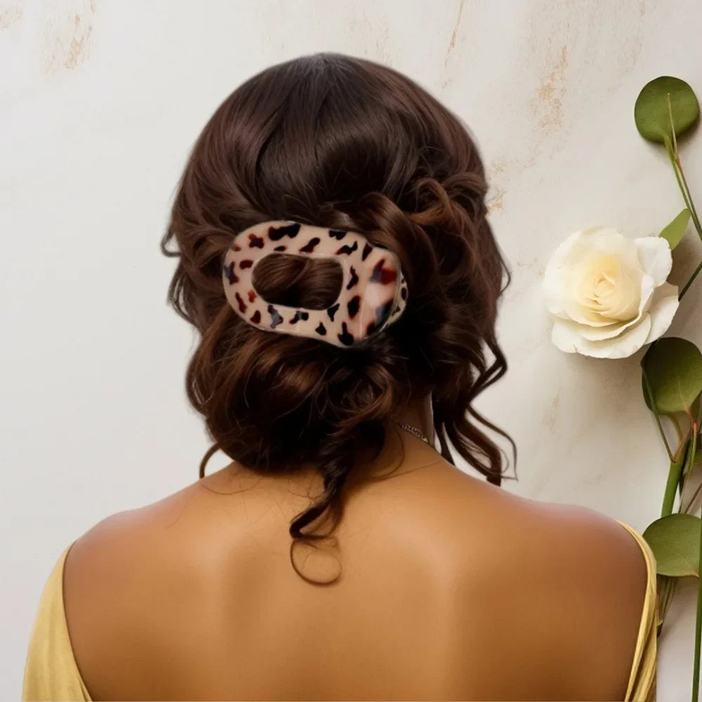 Fashion Leopard Oval Hair Claw Clip for Women - Smarsty