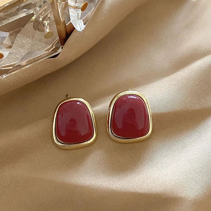 Vintage Pearl Stud Earrings For Women Elegant Retro Chic - Smarsty