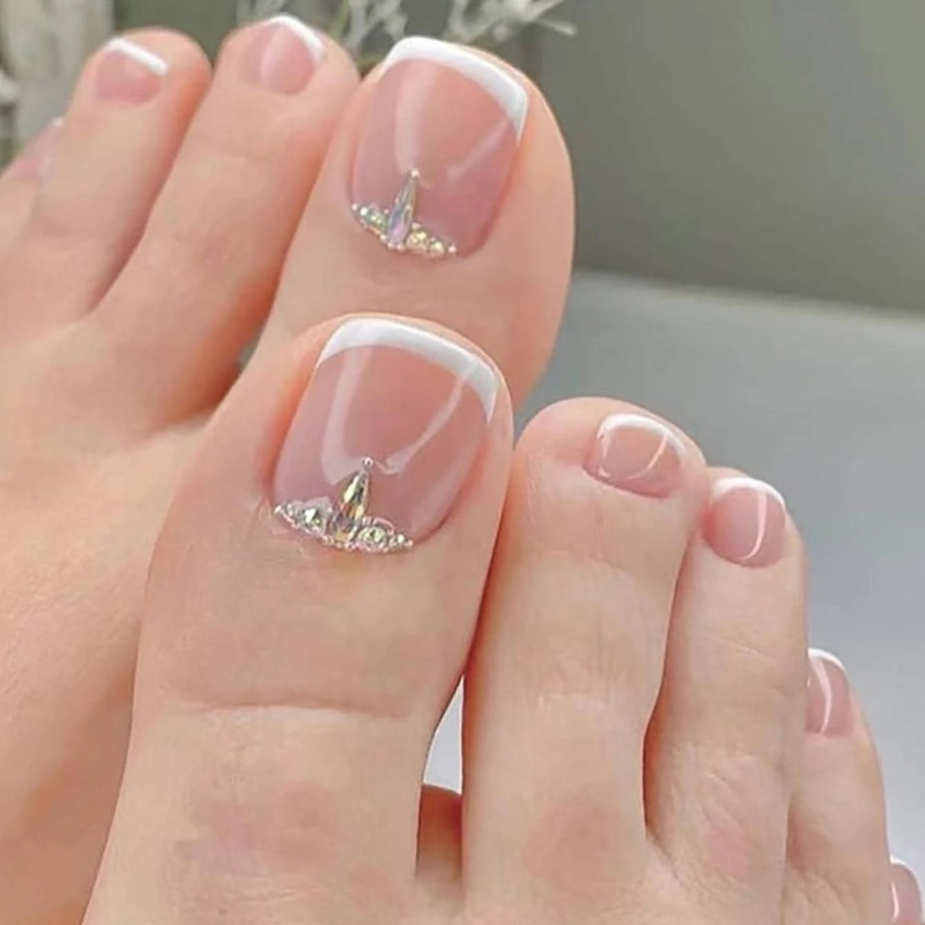 24pcs Glossy Nude Press On Toe Nails With French Edge - Smarsty