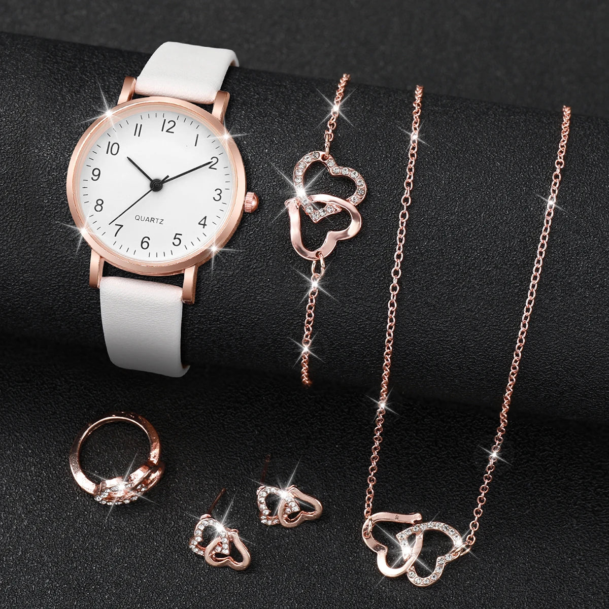Fashion Women's Quartz Watch with Leather Band and Diamonds - Smarsty