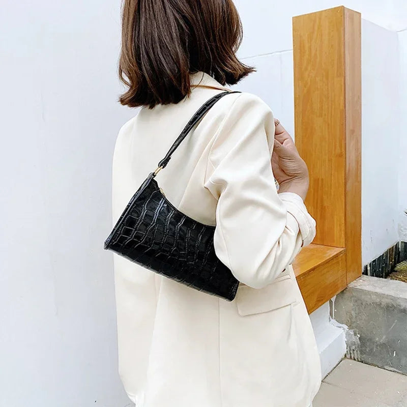 Retro Alligator Print PU Leather Small Women Handbag - Smarsty