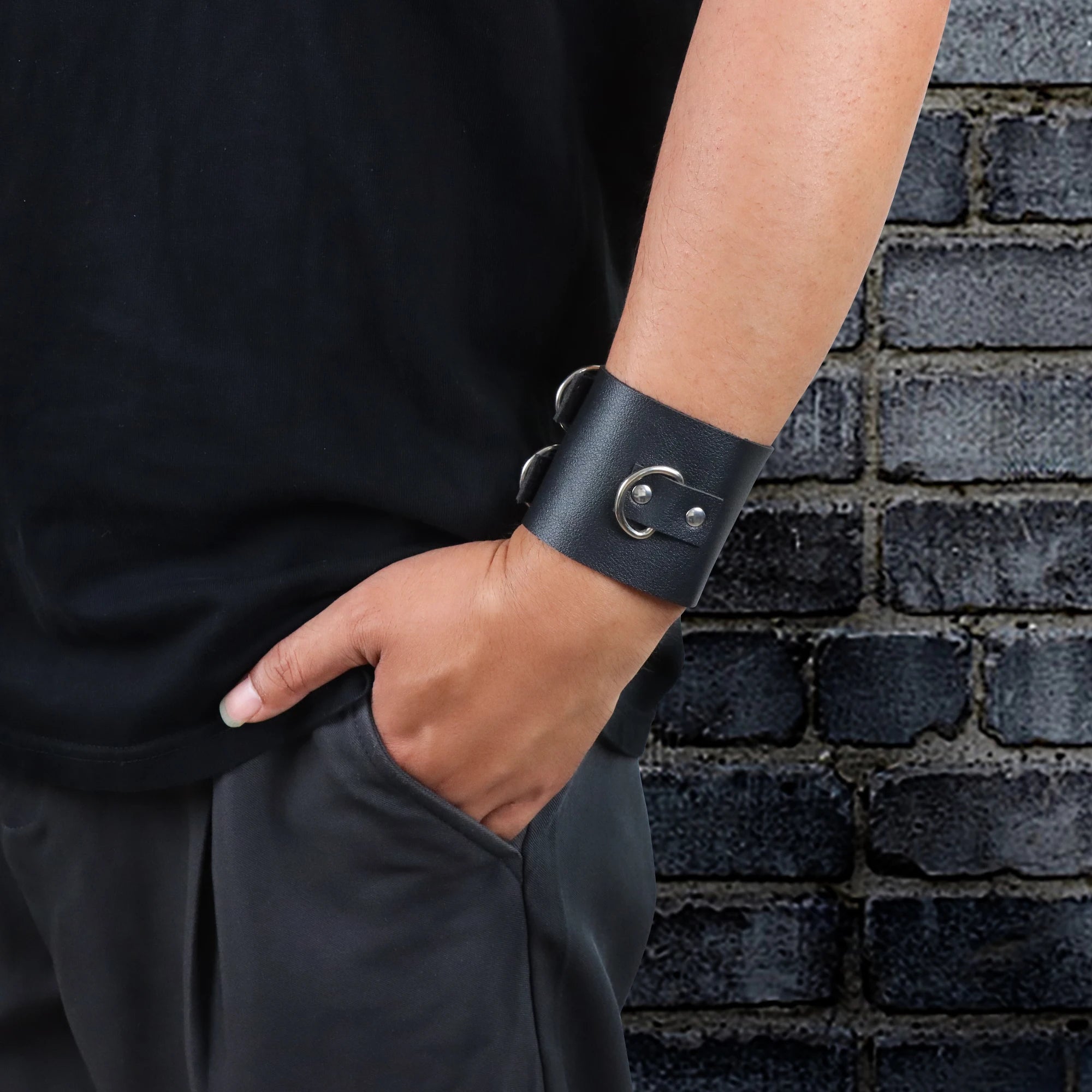 Vintage Leather Cuff Bracelet Adjustable Punk Wristband - Smarsty