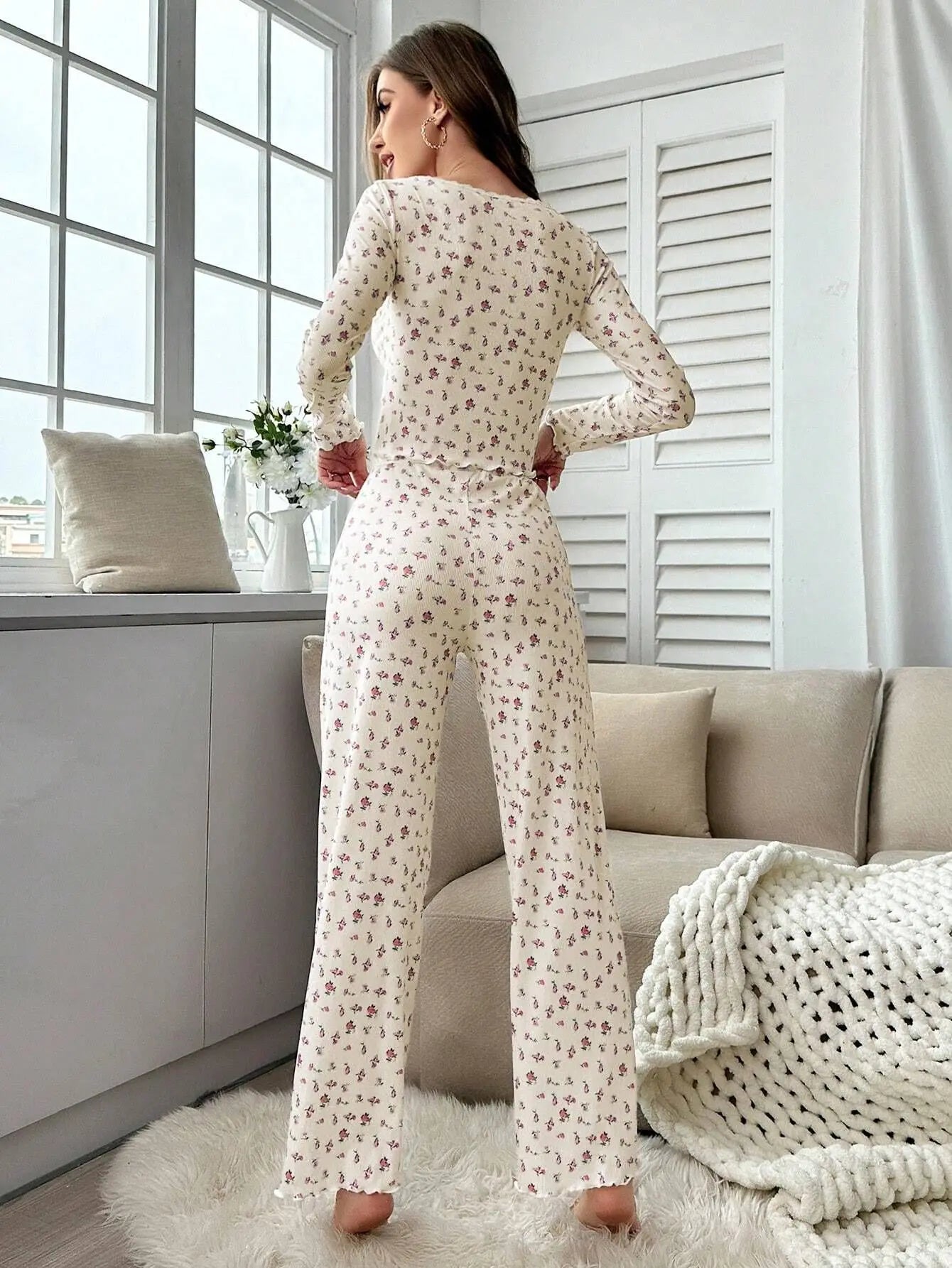 Sleepwear Women Floral Print Lettuce Trim Top with Long Pant Lovely Loungewear Full Sleeve Nightwear Spring Autumn Pajamas Set - Smarsty