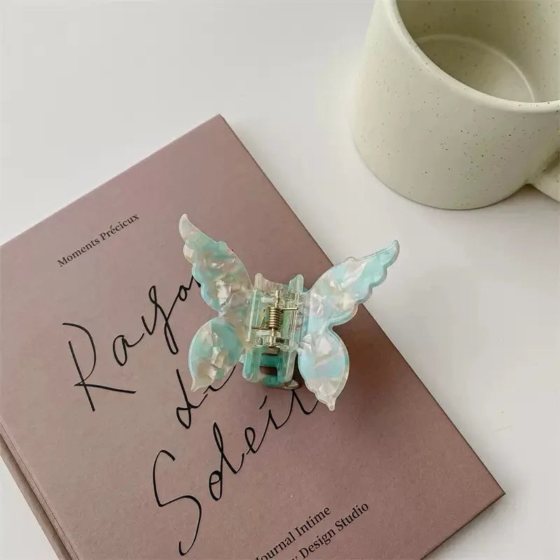 Three Dimensional Butterfly Acetate Hair Clip Lightweight - Smarsty