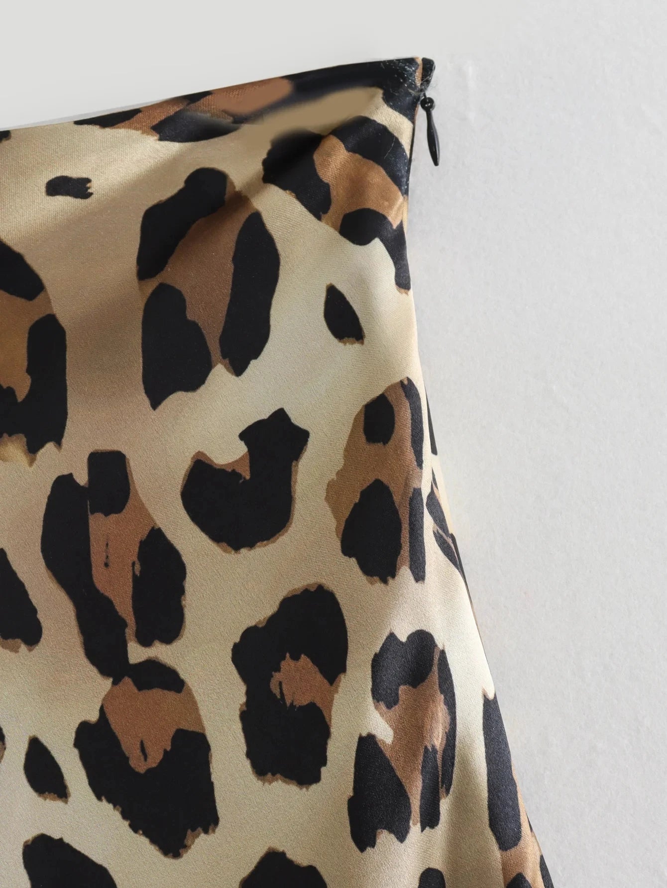 TRAFZA 2024 Women Fashion Leopard Print Skirt Vintage High Waist Midi Skirts Elegant Women Summer Casual Streetwear Skirt - Smarsty