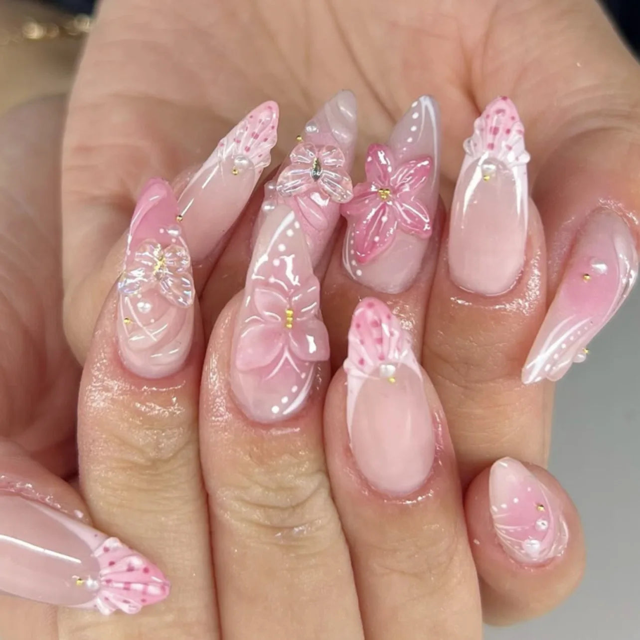 24Pcs Pink Almond False Nails with French Design - Smarsty