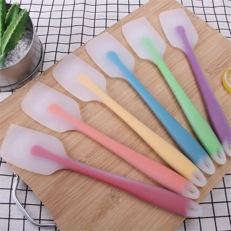 High Temperature Silicone Baking Spatula for Easy Cake Creaming - Smarsty