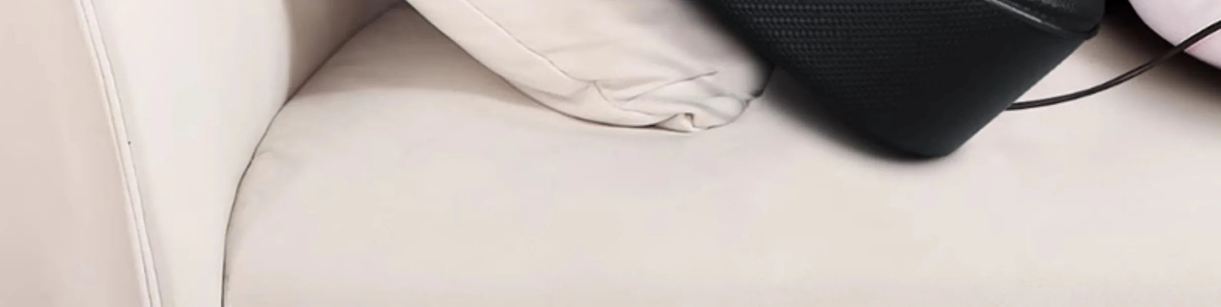 JAIYORL Electric Shiatsu Neck Massage Pillow with Heat - Smarsty