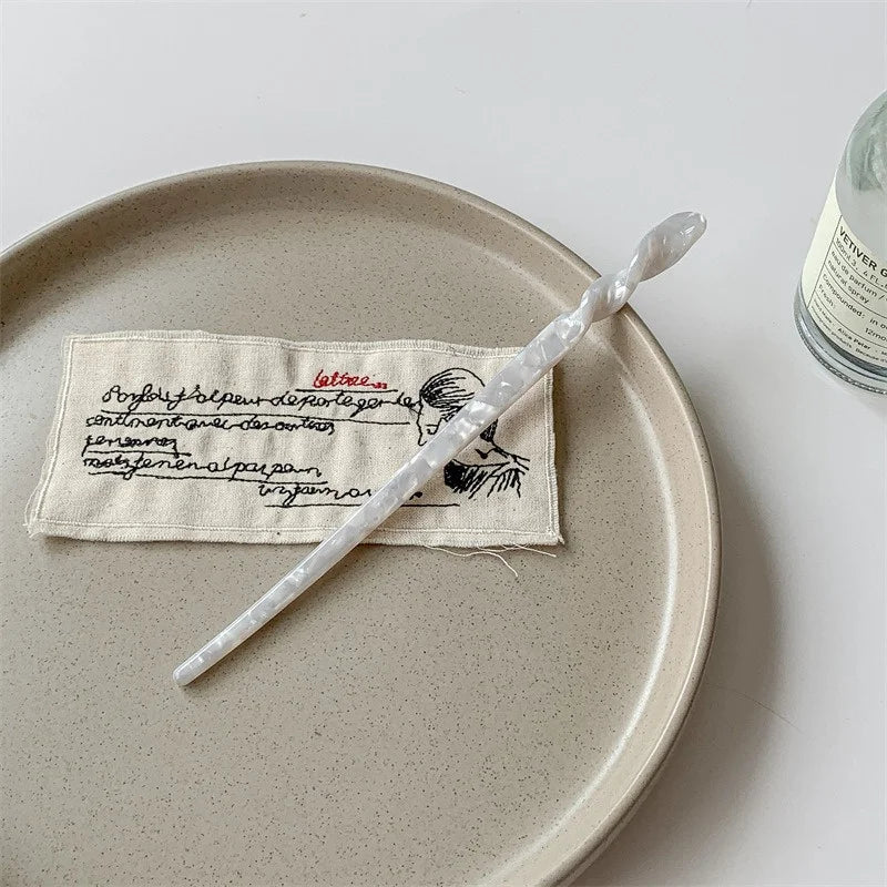 Colorful Butterfly Hair Claw Clip for Elegant Styling - Smarsty