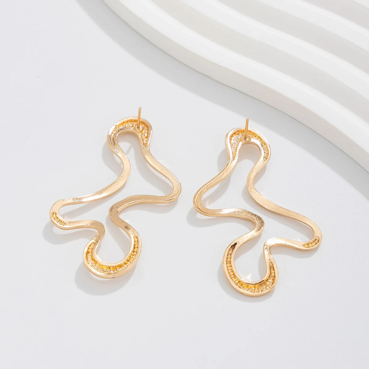 Minimalist Gold Geometric Stud Earrings for Women’s Style - Smarsty
