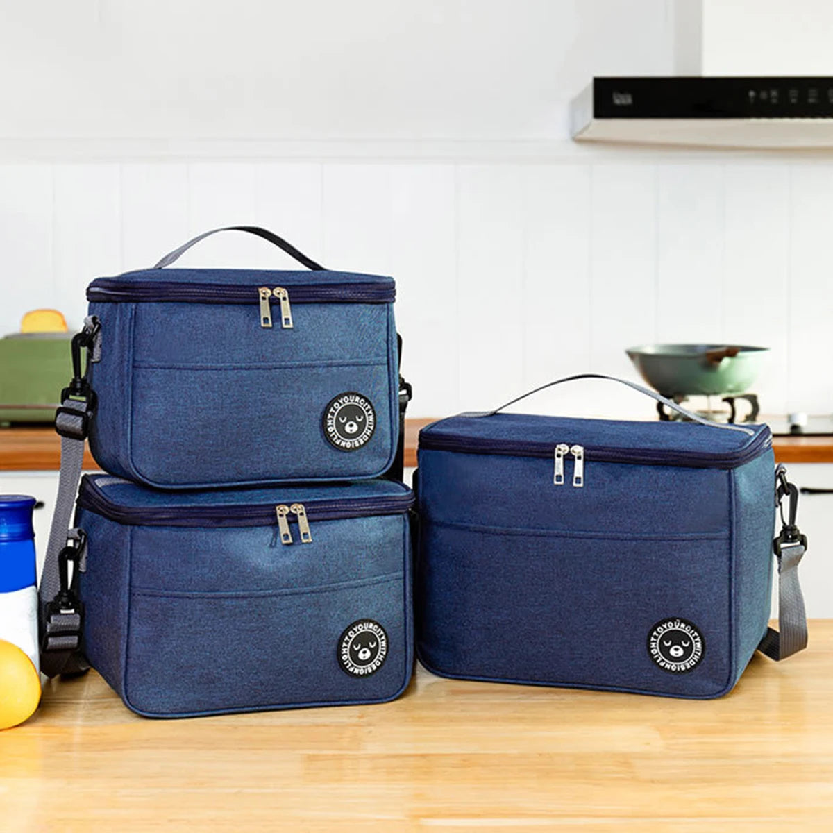 Insulated Lunch Bag With Shoulder Strap Waterproof Design - Smarsty