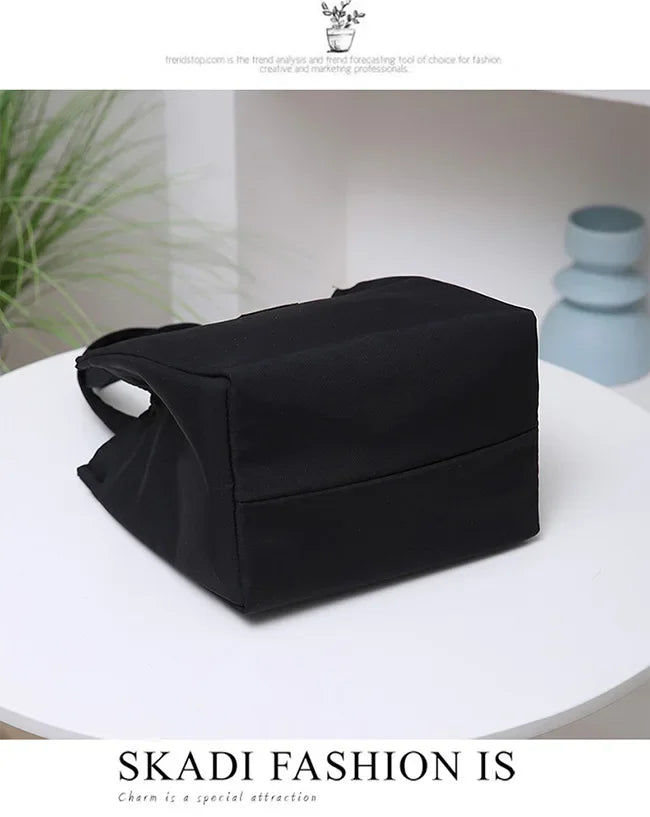 Large Capacity Insulated Lunch Bag With Sturdy Top Handle - Smarsty