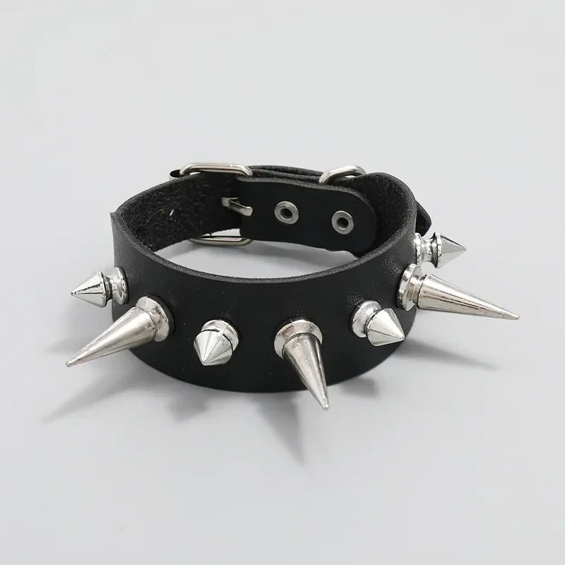 Unisex PU Leather Punk Bracelet with Spikes and Skull - Smarsty