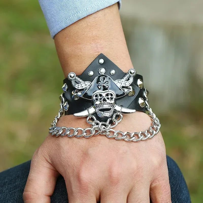 Unisex PU Leather Punk Bracelet with Spikes and Skull - Smarsty
