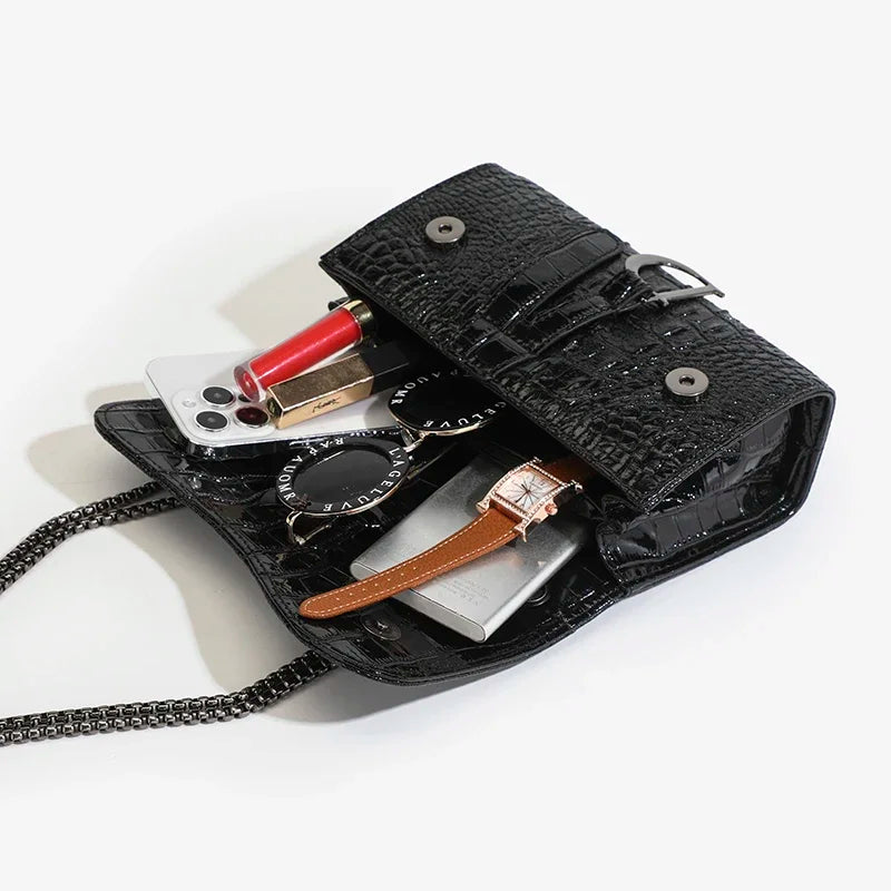 Luxurious Women's Sequined Crossbody Handbag With Chains - Smarsty