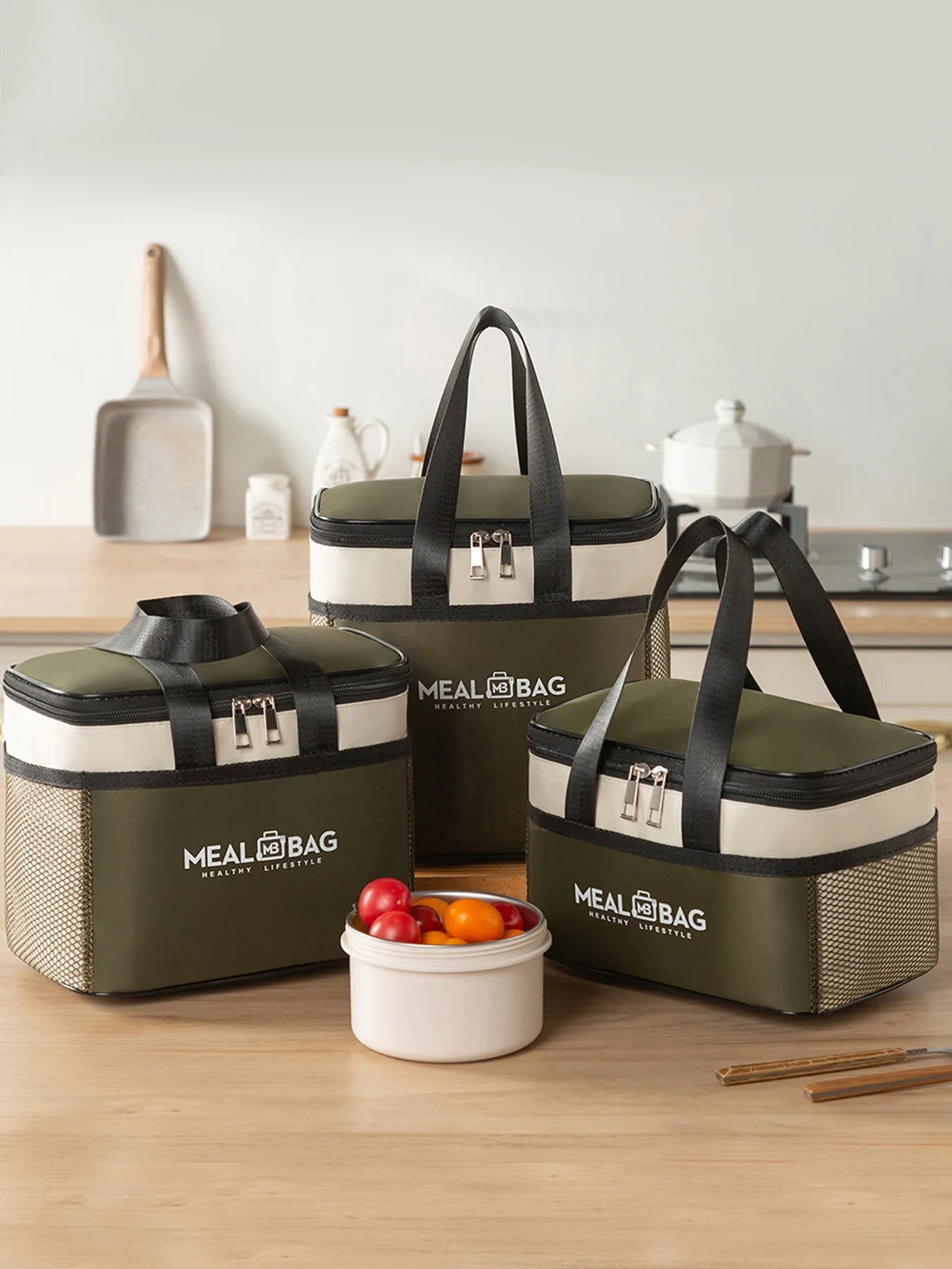 Insulated Lunch Bag With Waterproof Shoulder Strap - Smarsty