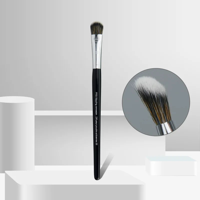 Professional Liquid Foundation Brush for Flawless Makeup - Smarsty