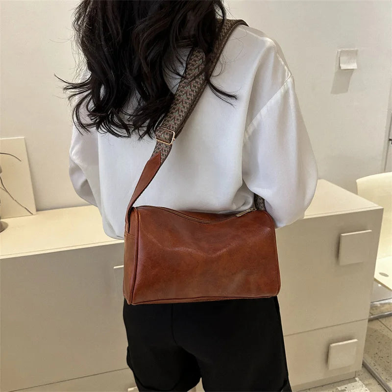 Vintage PU Leather Crossbody Bag For Women Compact Purse - Smarsty