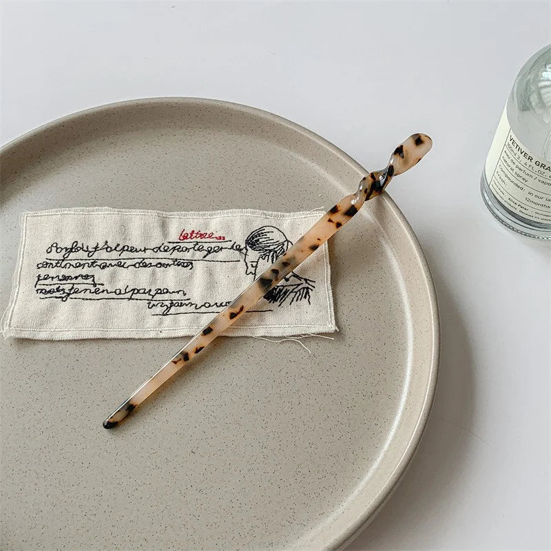 Colorful Butterfly Hair Claw Clip for Elegant Styling - Smarsty