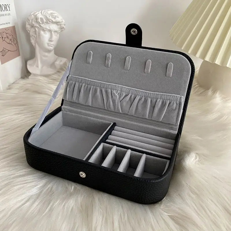 Portable Jewelry Organizer Case for Travel with Leather Storage - Smarsty