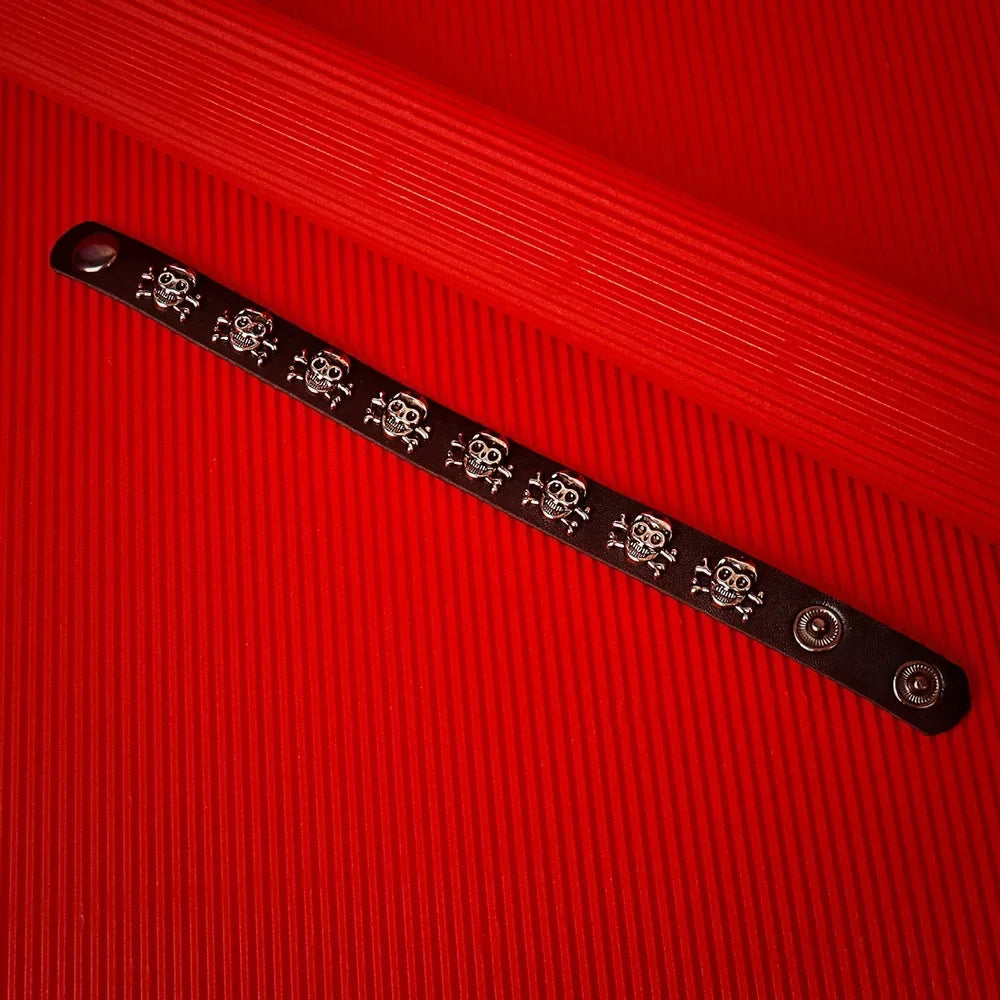 Punk Hip Hop Leather Skull Bracelet for Unisex Fashion - Smarsty