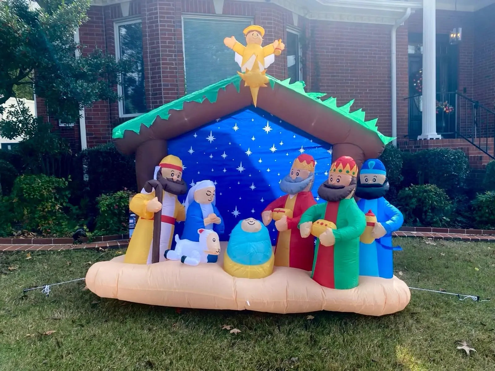 JOYFY 8 FT Long Christmas Inflatables Nativity Scene Christmas Nativity Set with Build-in LEDs for Xmas Party Yard Décor