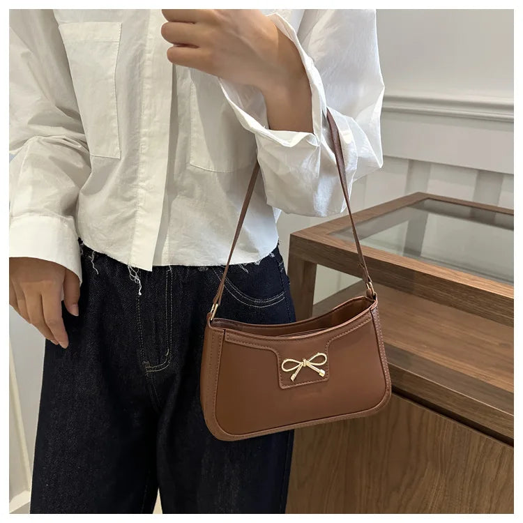 Metal Bow Shoulder Bag For Women With Classic Baguette - Smarsty