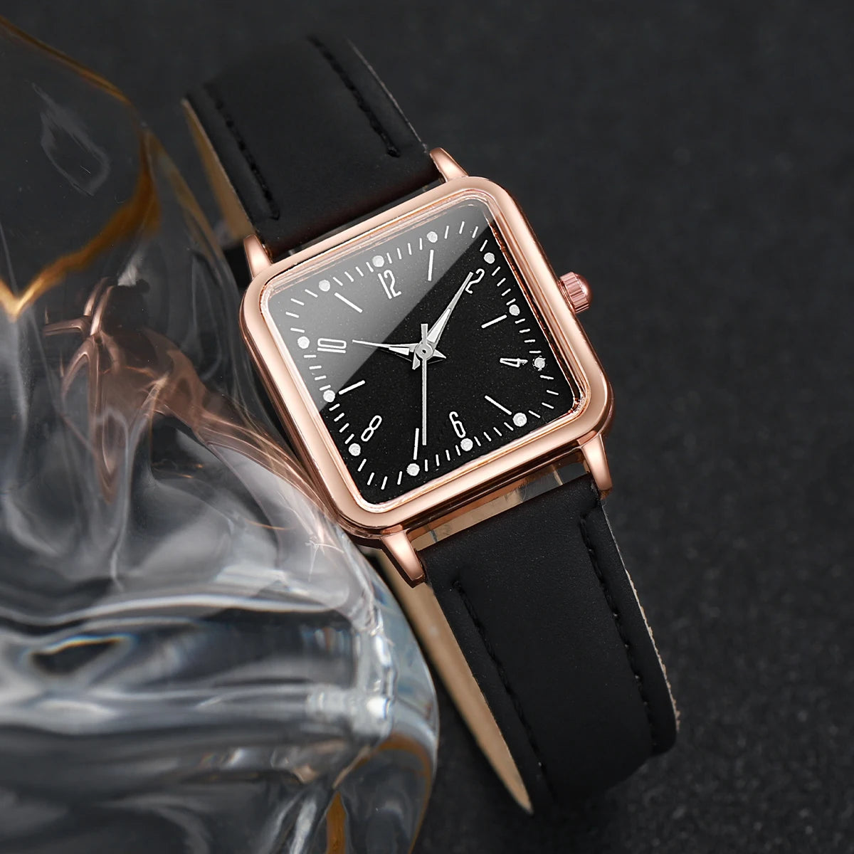 2/4PCS Fashion Square Women's Watch Leather Band Quartz Watches Heart Bracelet Set(Without Box) - Smarsty