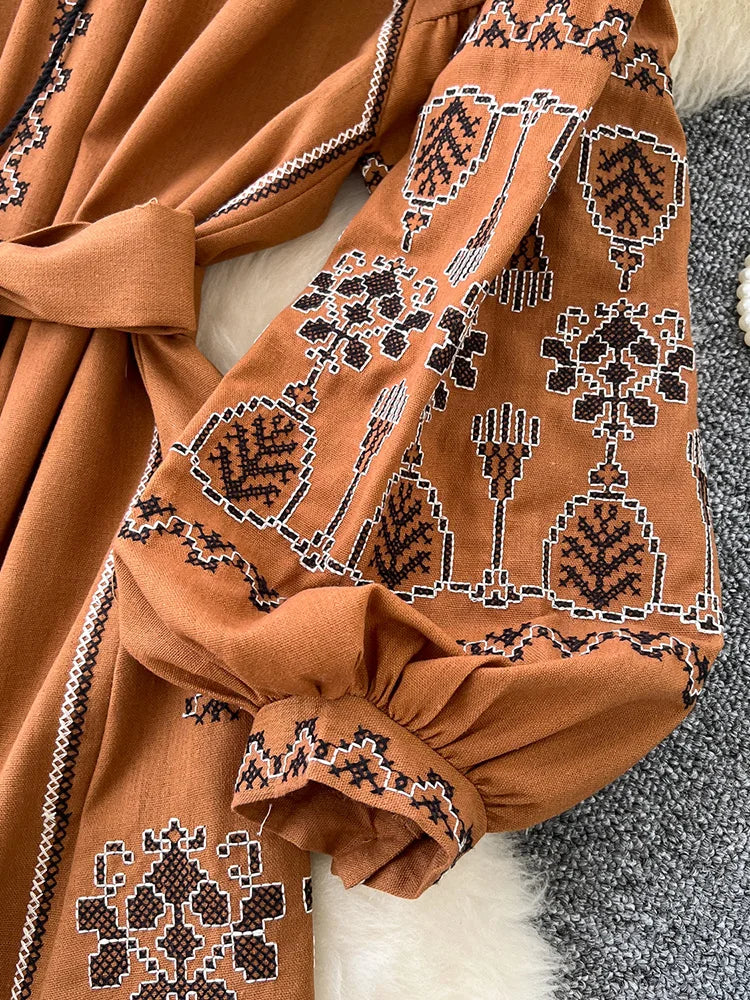 Bohemian Retro Ethnic Style Dress Women's New Spring Autumn Embroidered Lace Up Lantern Sleeves Waist Cinching Long Dress A155 - Smarsty
