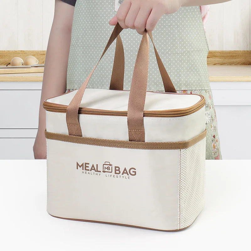 Insulated Lunch Bag With Waterproof Shoulder Strap - Smarsty